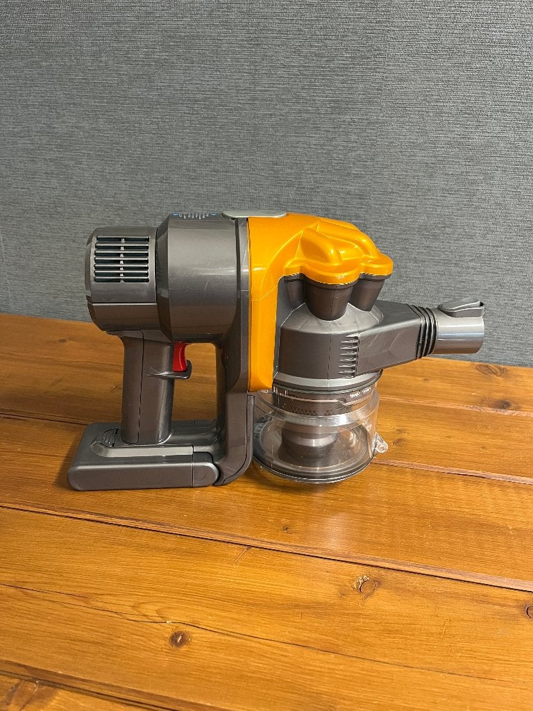 DEFECTE Dyson DC16 kruimelzuiger . repareren of componenten, Ophalen of Verzenden, Gebruikt