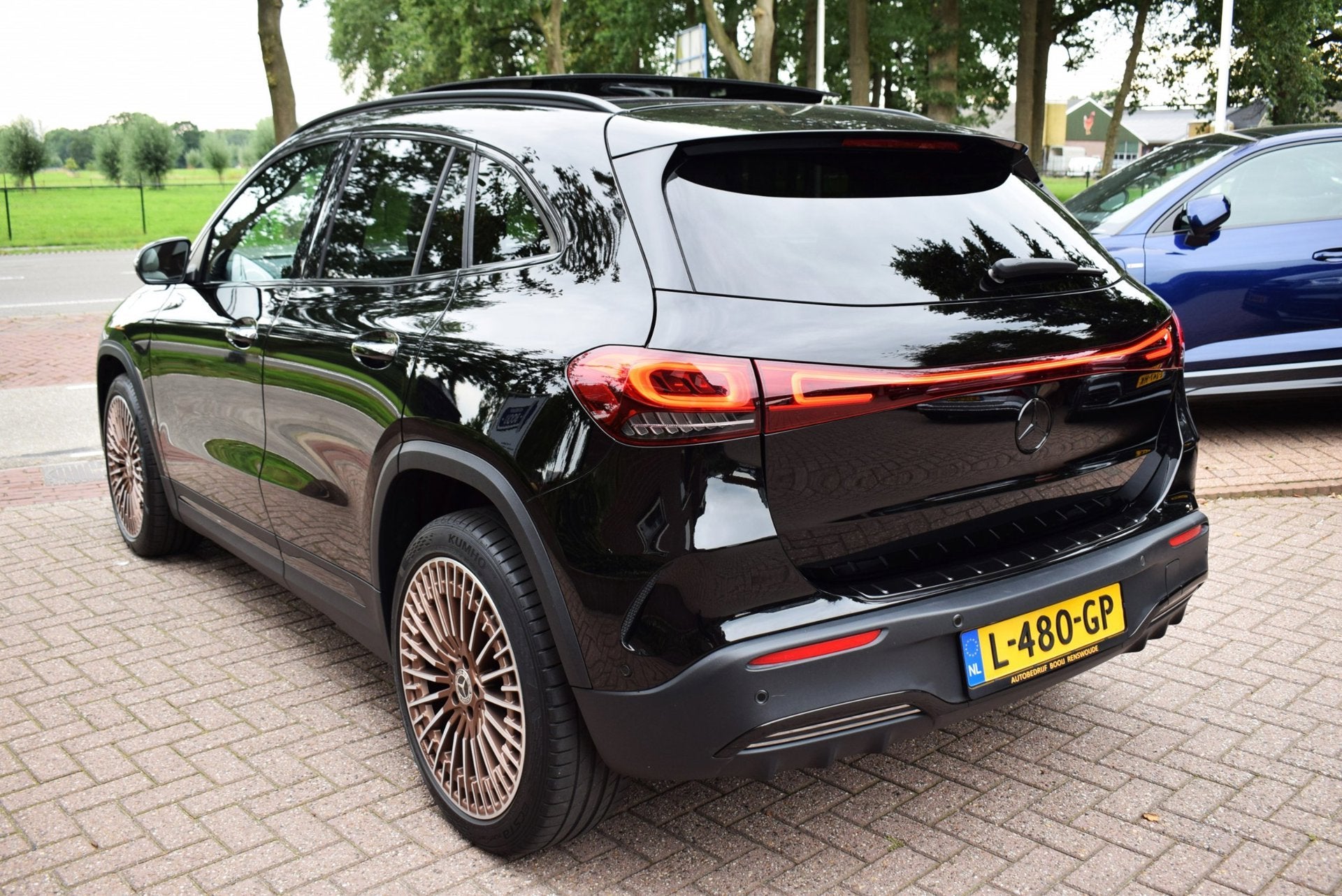Mercedes-Benz EQA 250 Edition 1 67 kWh PANO DAK/ADAP CRUISE/, Gebruikt, 190 pk, Zwart, 430 km