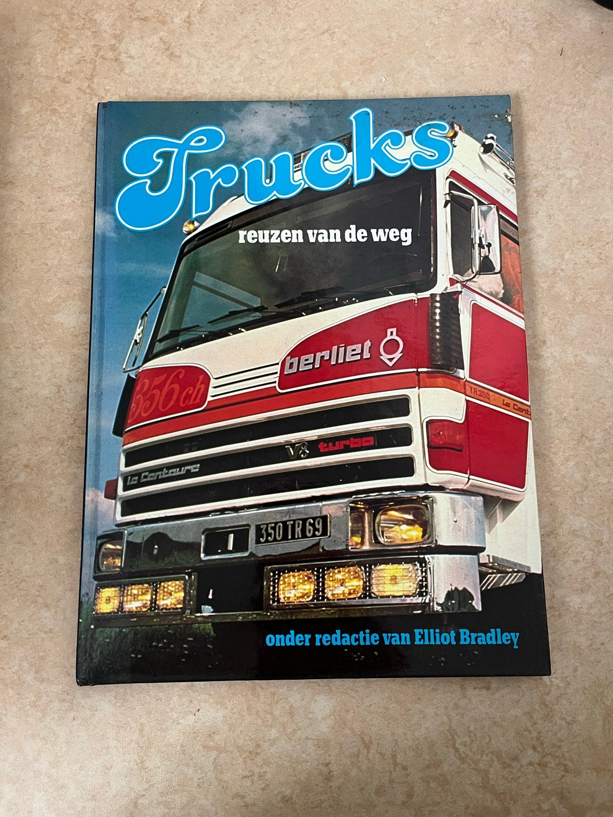 Trucks: Reuzen van de Weg - Truckstar, Ophalen of Verzenden, Zo goed als nieuw, Vrachtwagen
