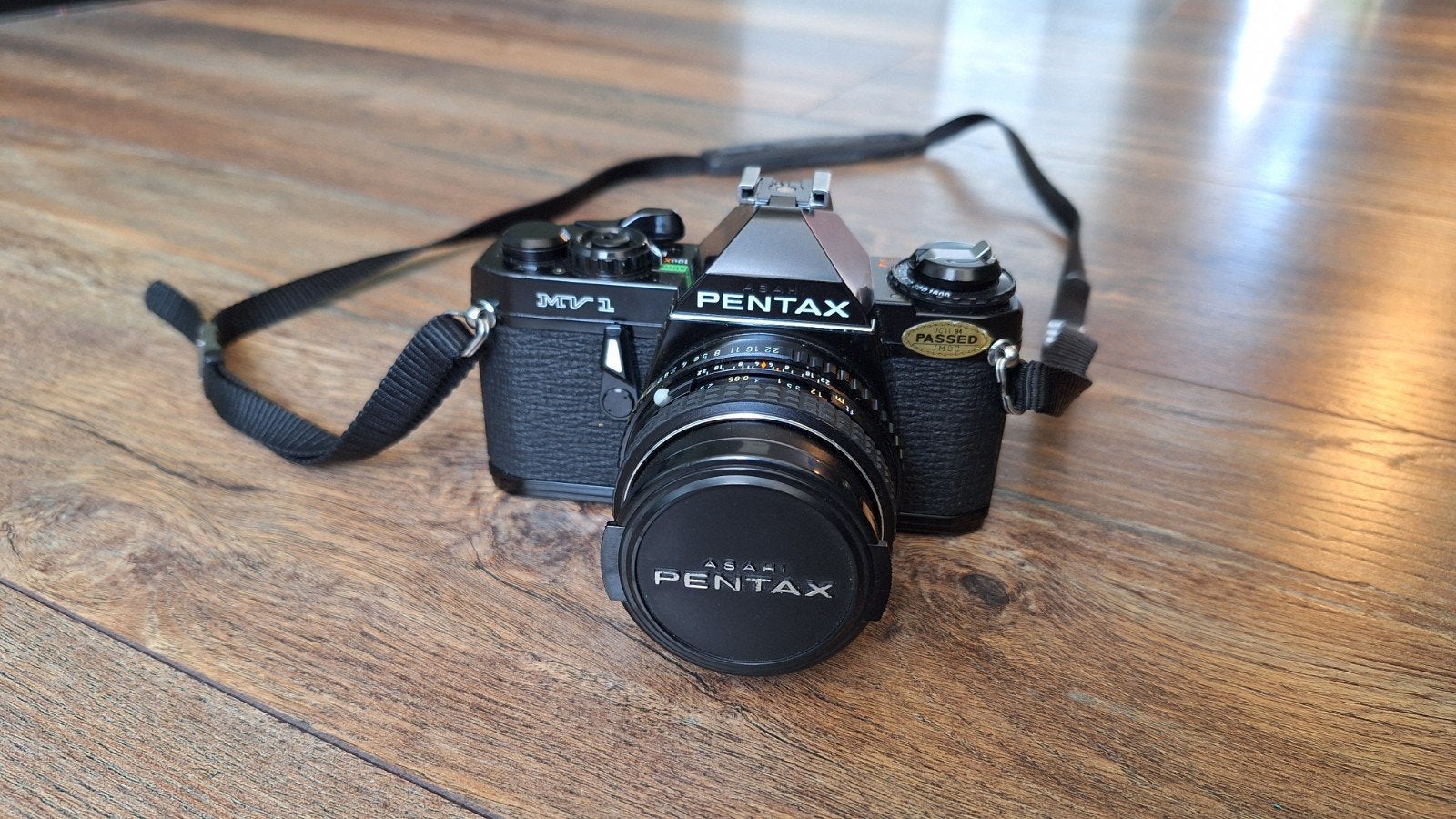 Pentax MV1 Spiegelreflexcamera SMC Pentax-M 50mm f/2 lens, Audio, Tv en Foto, Fotocamera's Analoog, Ophalen of Verzenden, Spiegelreflex