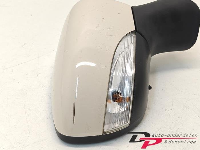 Buitenspiegel rechts van een Renault Captur, Gebruikt, -, Renault, -