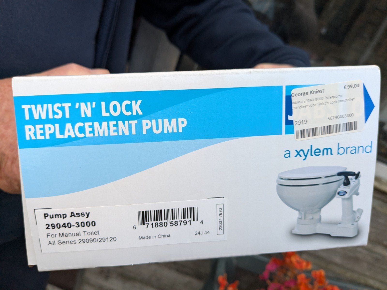 Nieuwe toiletpomp, Caravans en Kamperen, Ophalen, Nieuw