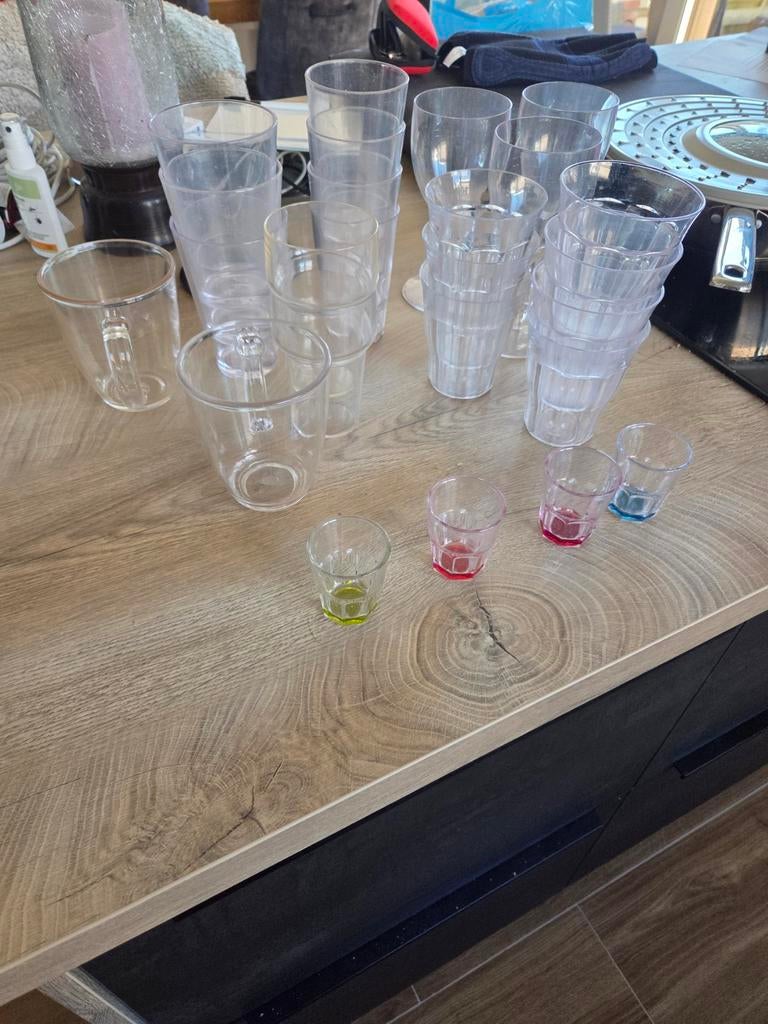 Kunststof glazen voor op de camping, Caravans en Kamperen, Ophalen of Verzenden