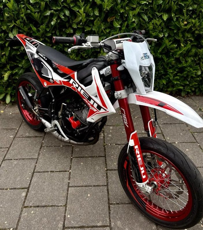 Rieju mrt Trophy 50cc 2025, 6 versnellingen, Zo goed als nieuw, 49 cc, Ophalen of Verzenden