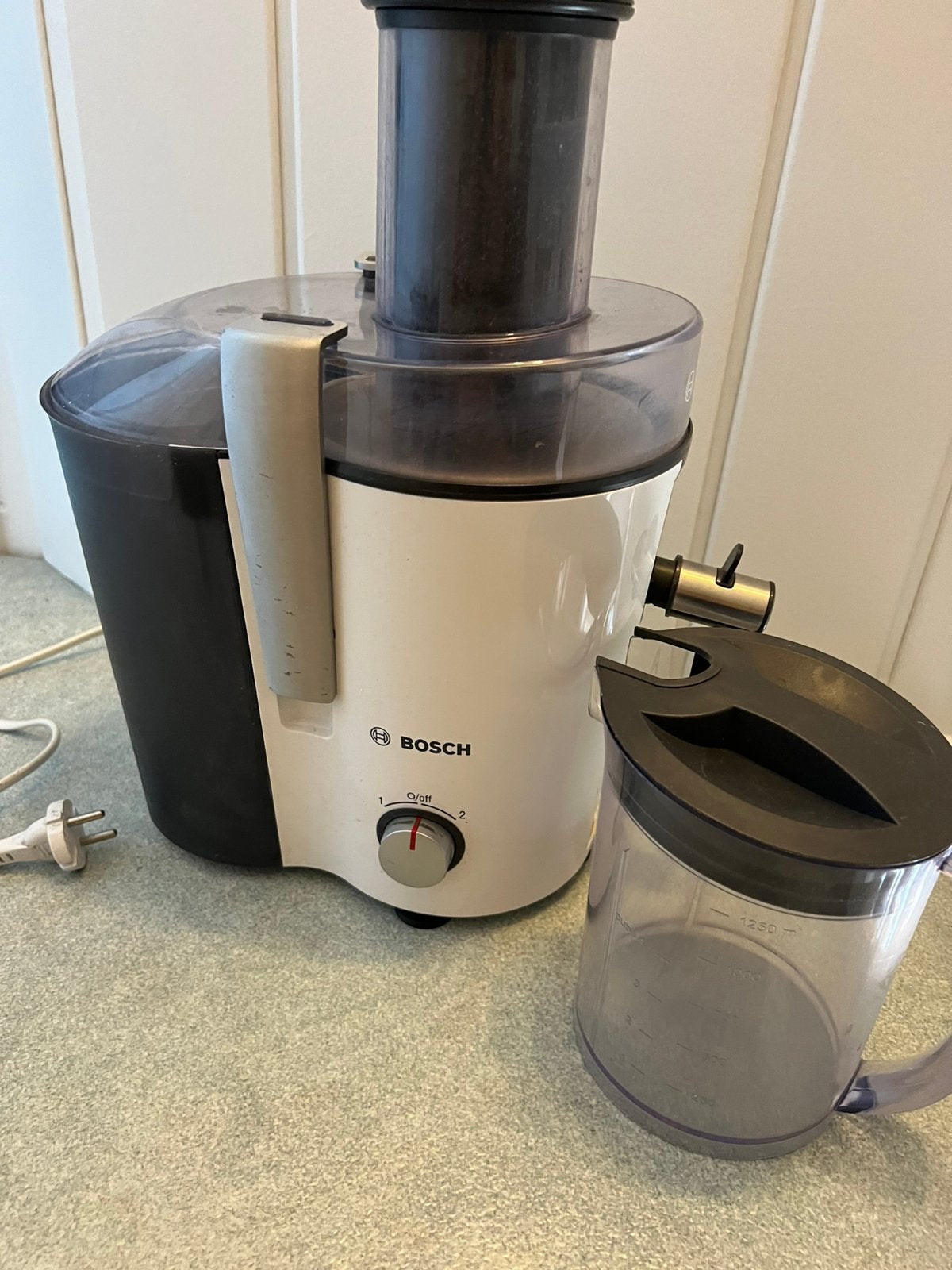Bosch sapcentrifuge 700W, Ophalen, Zo goed als nieuw, Sapcentrifuge