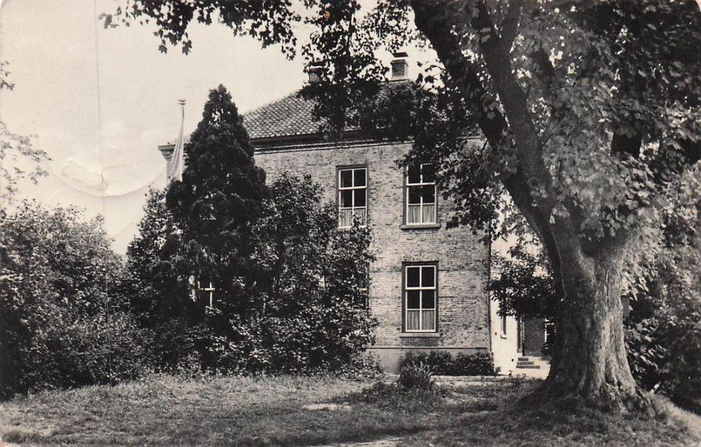 703-447-027 Jeugdherberg Huis Ter Maas Vierlingsbeek, Verzamelen, Verzenden, Voor 1920, Noord-Brabant