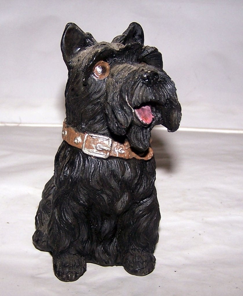 Prachtig beeld Schotse terrier. H. 11cm. Helemaal gaaf., Ophalen of Verzenden, Zo goed als nieuw, Dier