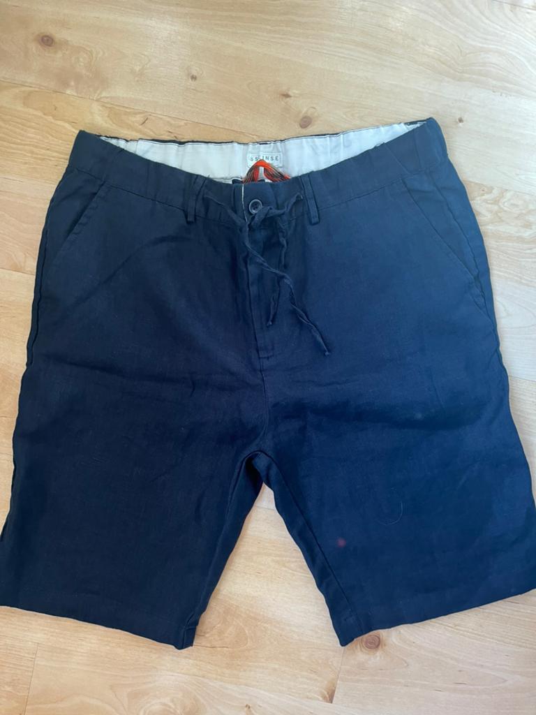 Nieuw linnen korte broek maat M, Kleding | Heren, Broeken en Pantalons, Ophalen of Verzenden, Nieuw
