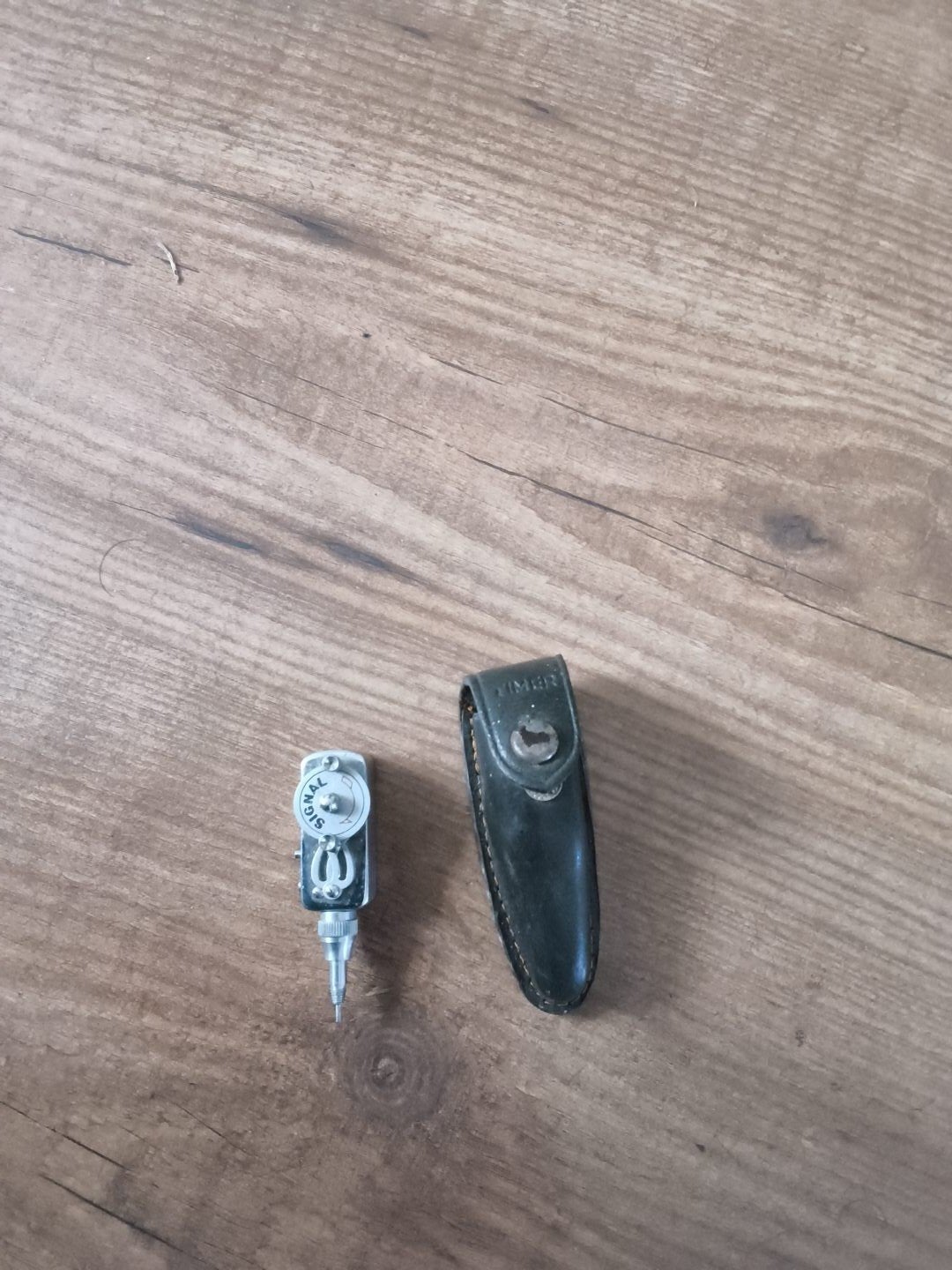 Originele vintage SIGNAL Self-Timer, Made in Japan., Ophalen, Overige Merken, Geen optische zoom