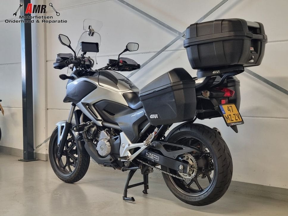 HONDA NC 700 X DCT (bj 2013), 2 cilinders, HONDA, Motorrijbewijs A, Bedrijf