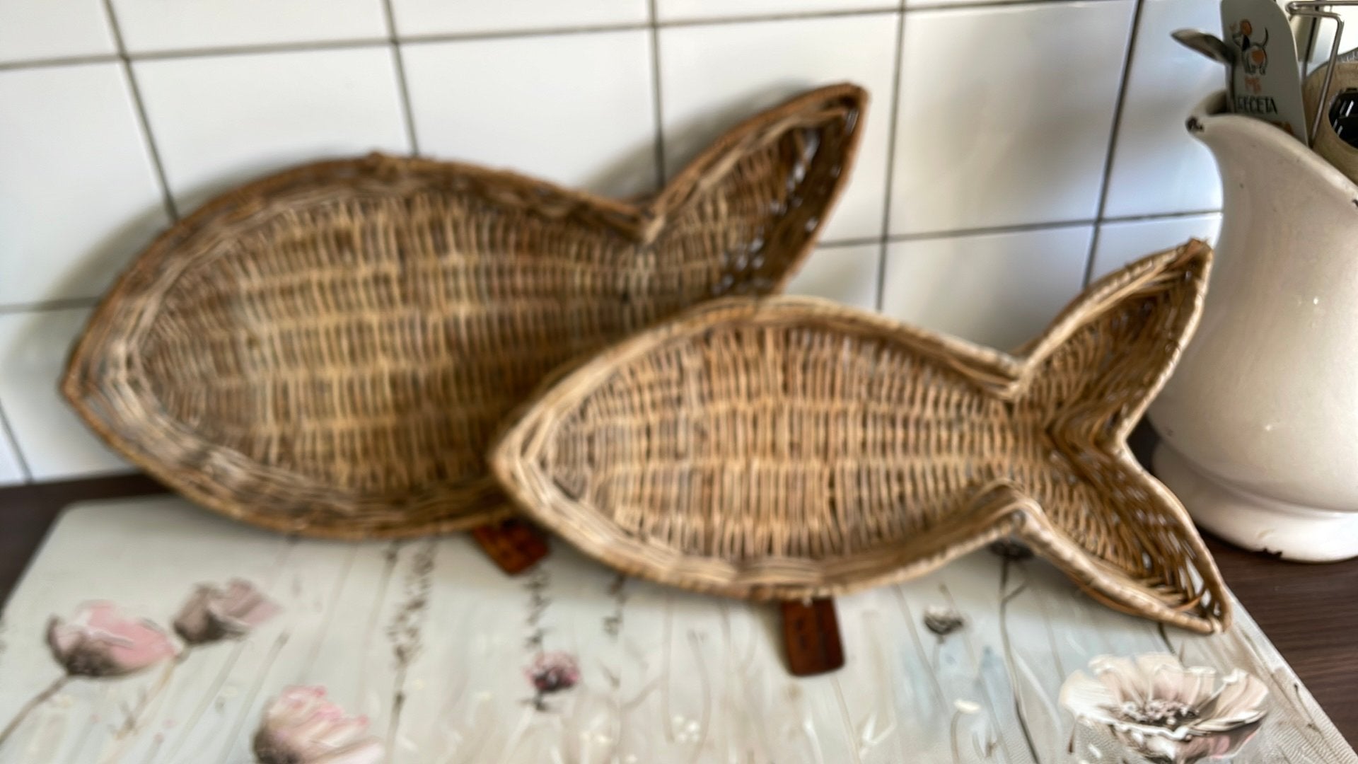 Rivièra Maison Rattan vissen dienbladen, Ophalen of Verzenden, Zo goed als nieuw, Rond, Riet