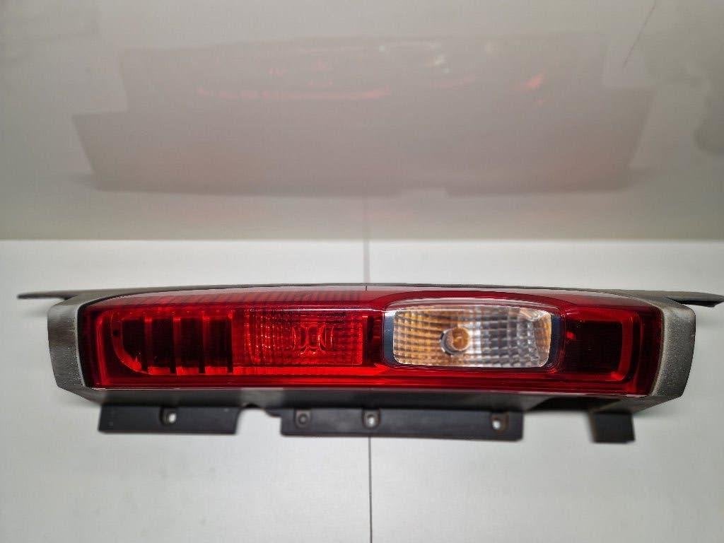 NISSAN PRIMASTAR ACHTERLICHT RECHTS, Nissan, Gebruikt, Ophalen of Verzenden, N