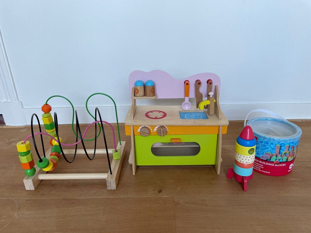 Houten keukentje, blokken, puzzelraket (Hema), Ophalen, Zo goed als nieuw, Meubelstuk of Keukentje