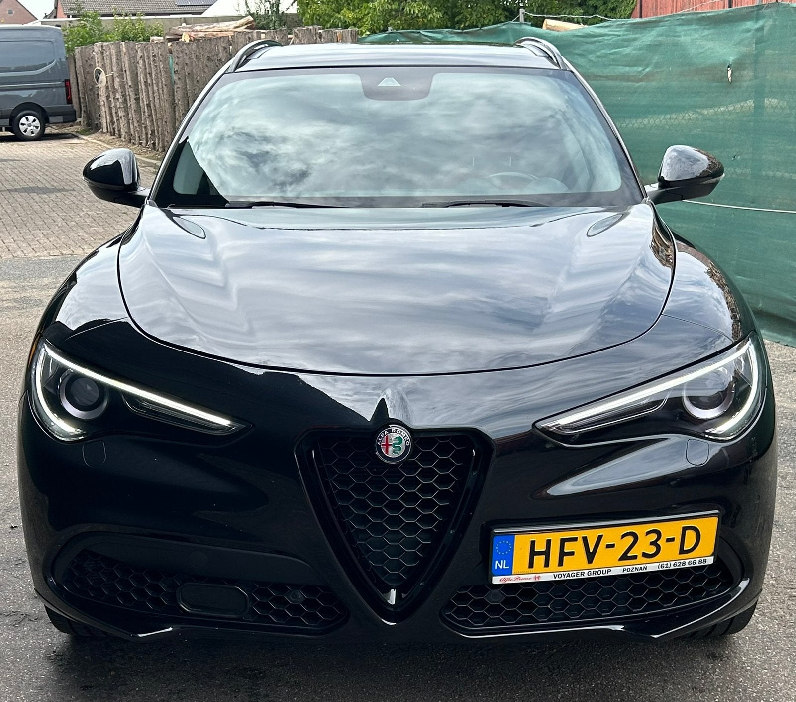 Alfa Romeo Stevio Q4 Veloce 2020 Zwart, Auto's, Automaat, 1995 cc, 4 cilinders, Zwart