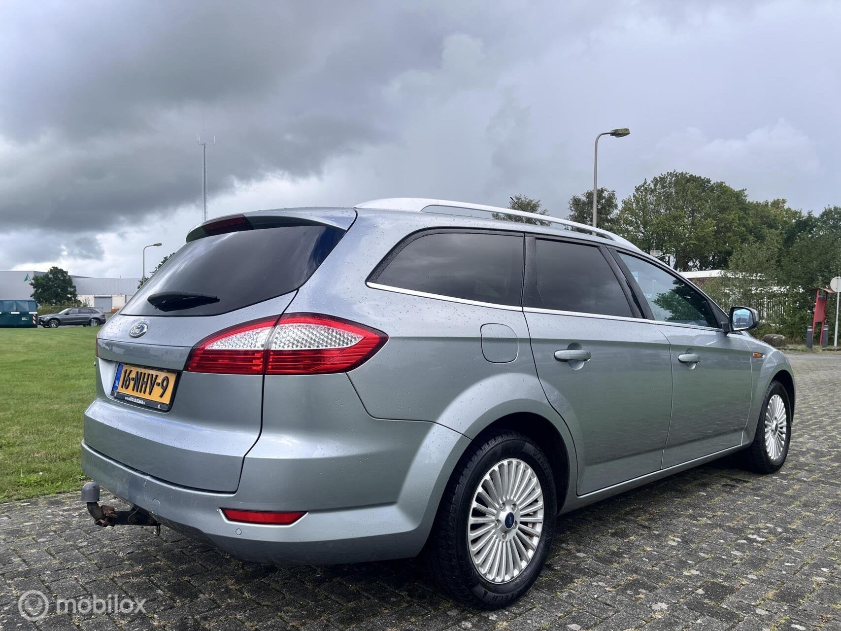Ford Mondeo Wagon 2.0 Titanium / Navi / Cruise / APK / PDC /, Auto's, Stof, Gebruikt, 4 cilinders, Mondeo