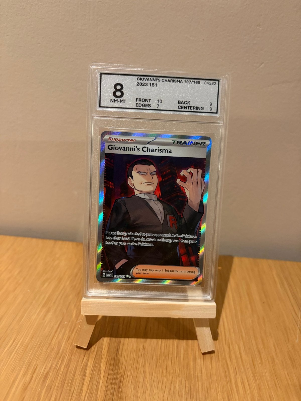 Giovanni's Charisma 197/165 2023 151 Graded 8 NM-MT, Hobby en Vrije tijd, Ophalen of Verzenden, Zo goed als nieuw, Losse kaart