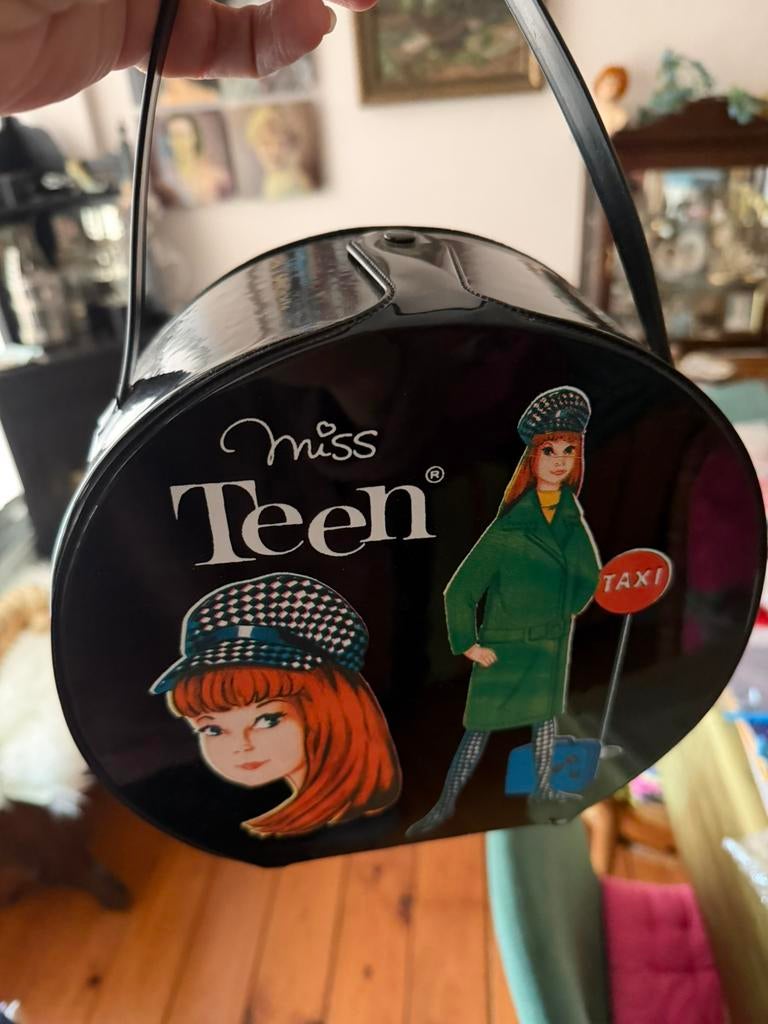 Barbie vintage Skipper koffer Miss Teen Town Togs Canadees, Verzamelen, Poppen, Zo goed als nieuw, Accessoires, Ophalen of Verzenden