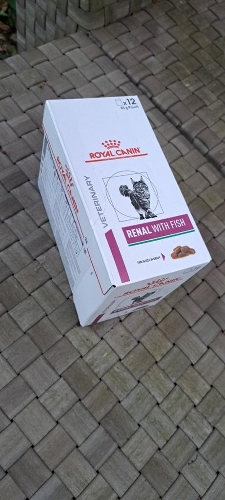 Royal Canin doos 12 zakjes Renal met vis, Ophalen of Verzenden, Nieuw
