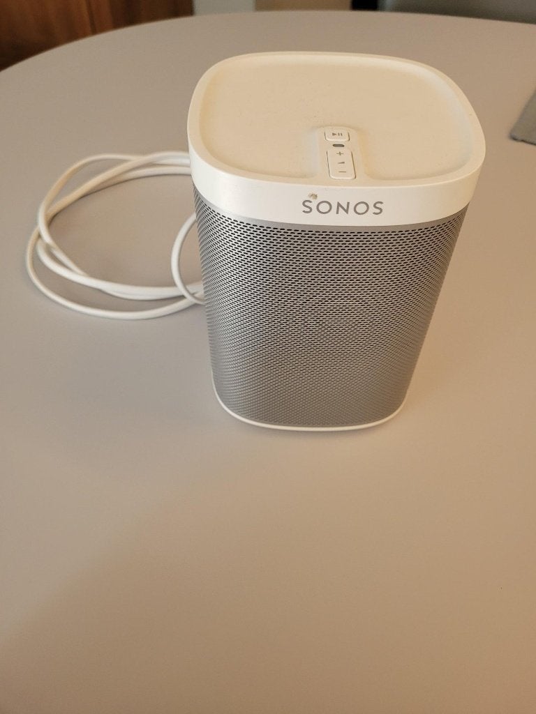 speaker SONOS