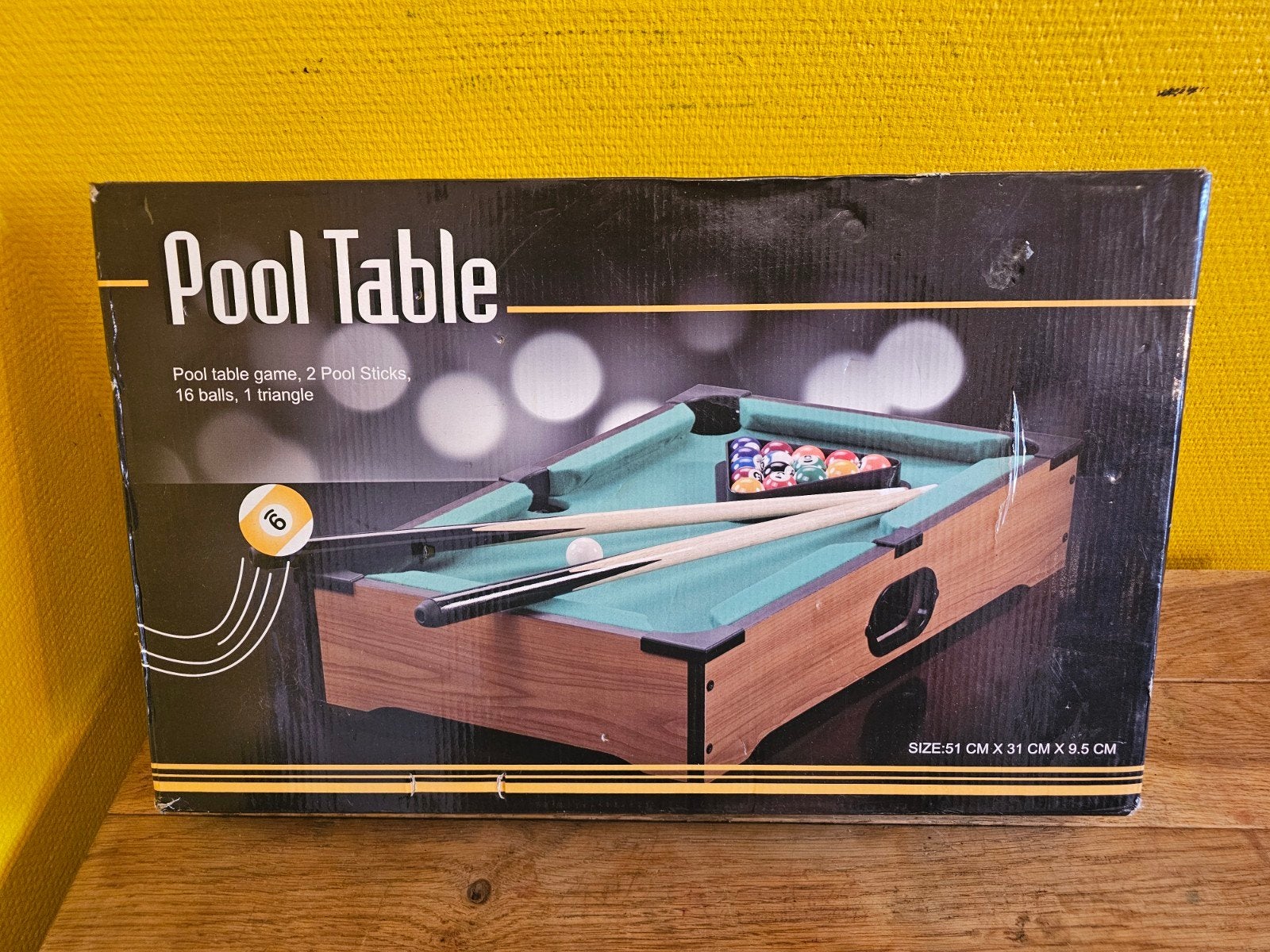 Mini Pooltafel - Compact en Compleet met Accessoires, Ophalen of Verzenden, Zo goed als nieuw, Pooltafel