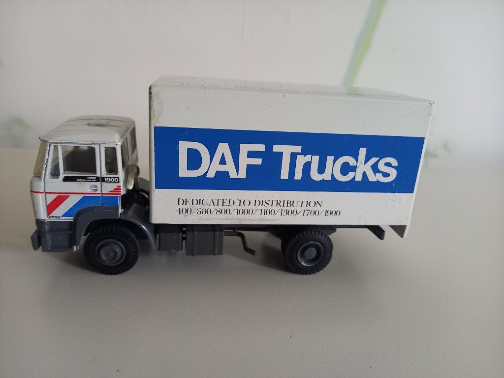 Daf 1900 bakwagen intro brussel, Ophalen of Verzenden, Gebruikt, Bus of Vrachtwagen, Lion Toys