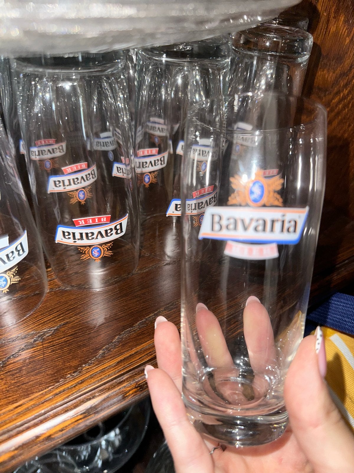 36 Bavaria bierglazen - Zo goed als nieuw, Ophalen, Zo goed als nieuw, Glas, Overige merken