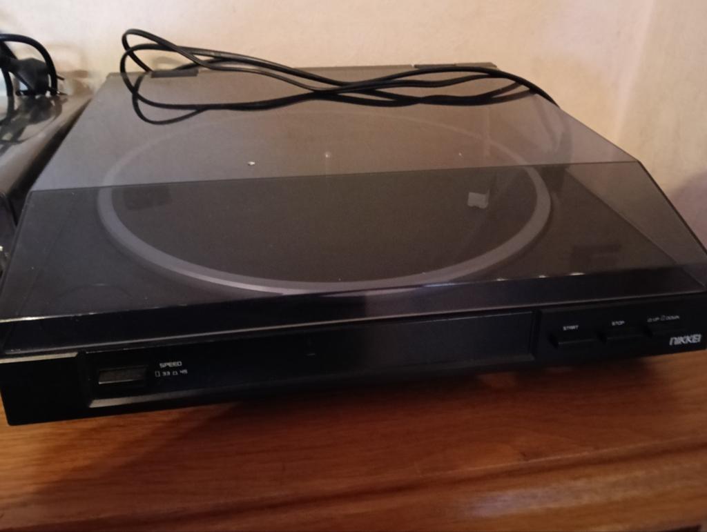 Nikkei platenspeler - Vintage in goede staat, Audio, Tv en Foto, Platenspelers, Ophalen of Verzenden