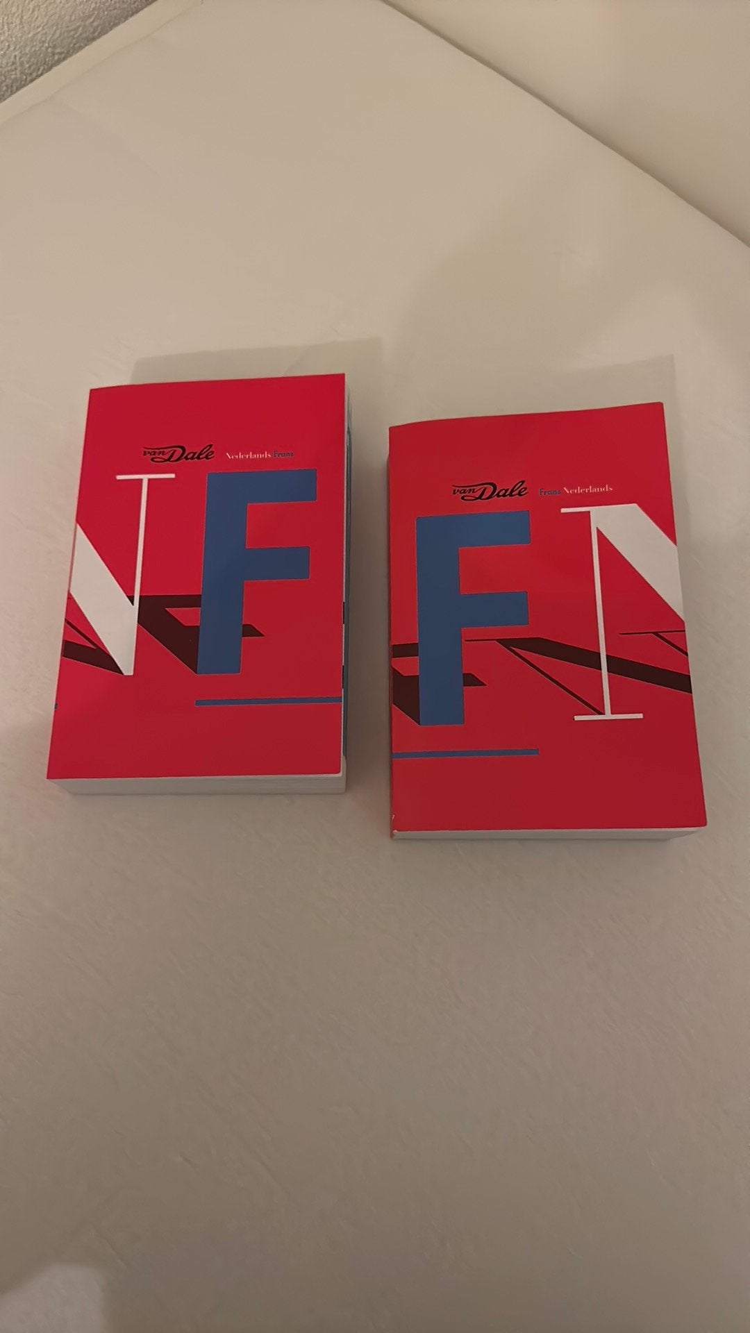 2 Woordenboeken (NL -> FR) & (FR -> NL)., Ophalen, Nieuw, Van Dale, Frans