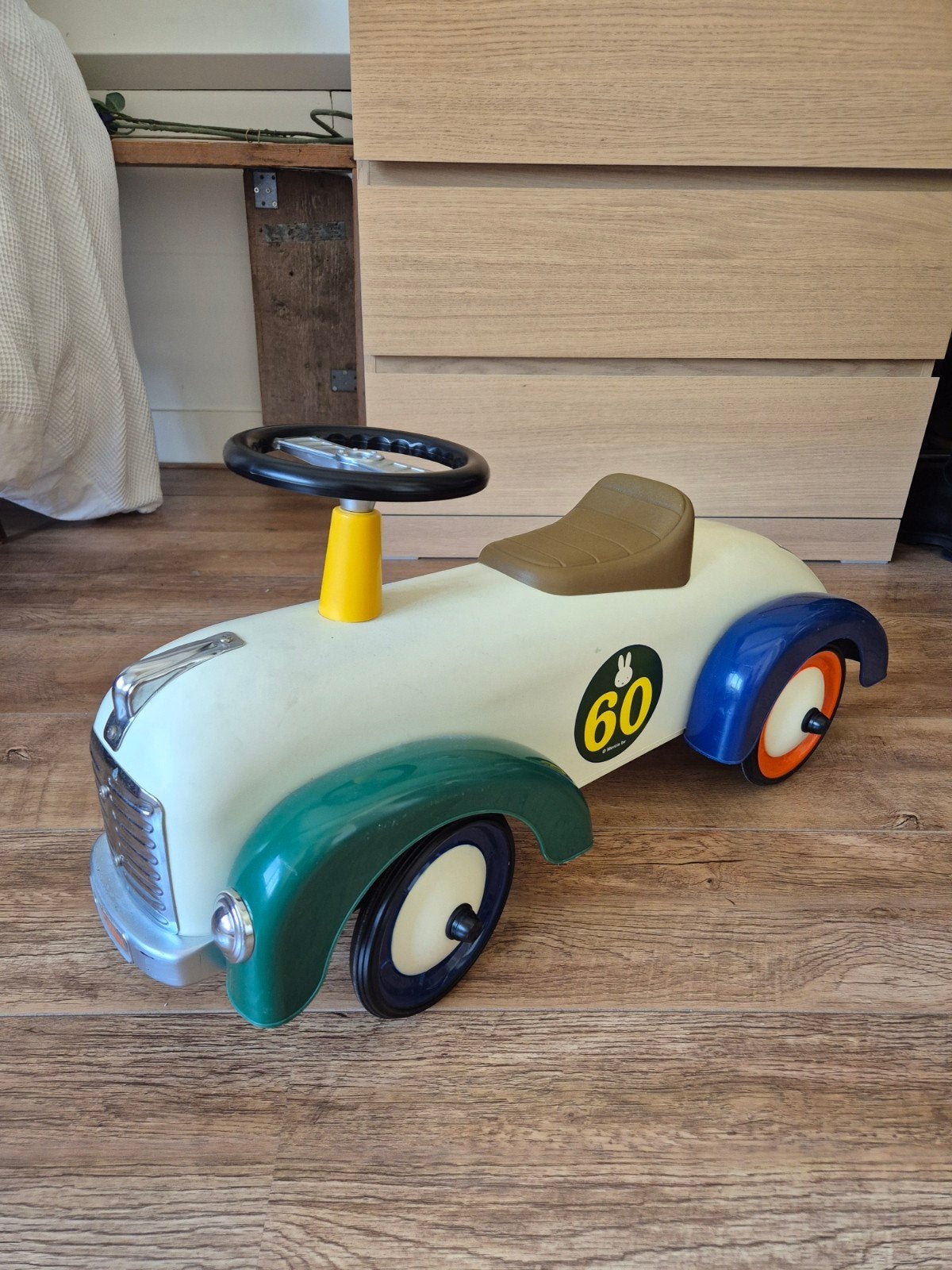 Nijntje loopauto - 60 jaar Nijntje editie, Kinderen en Baby's, Speelgoed | Buiten | Voertuigen en Loopfietsen, Ophalen of Verzenden