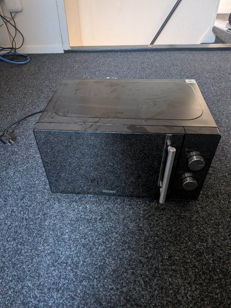 Magnetron koenic, Witgoed en Apparatuur, Magnetrons, Ophalen, Gebruikt, Magnetron, Draaiplateau