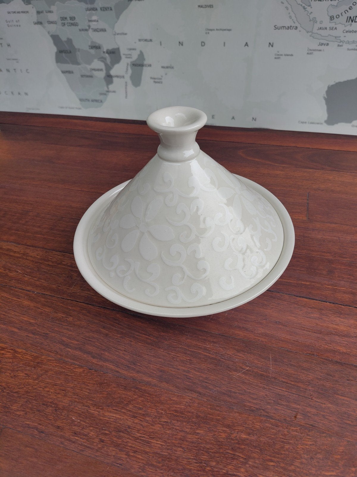 Crèmekleurige Tajine met Patroon - Zo goed als nieuw, Overige typen, Zo goed als nieuw, Steen/keramiek, Overige merken