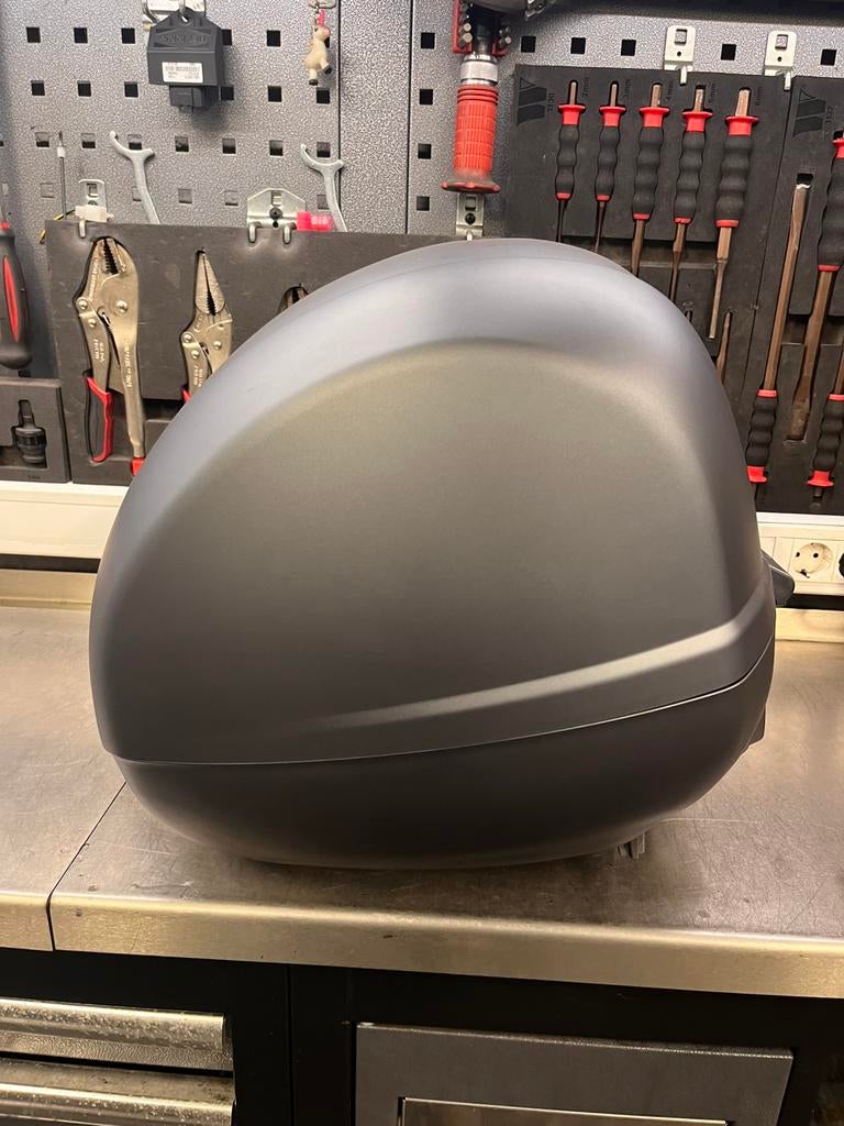 Vespa GTS topkoffer top koffer origineel OEM grijs, Ophalen of Verzenden, Zo goed als nieuw