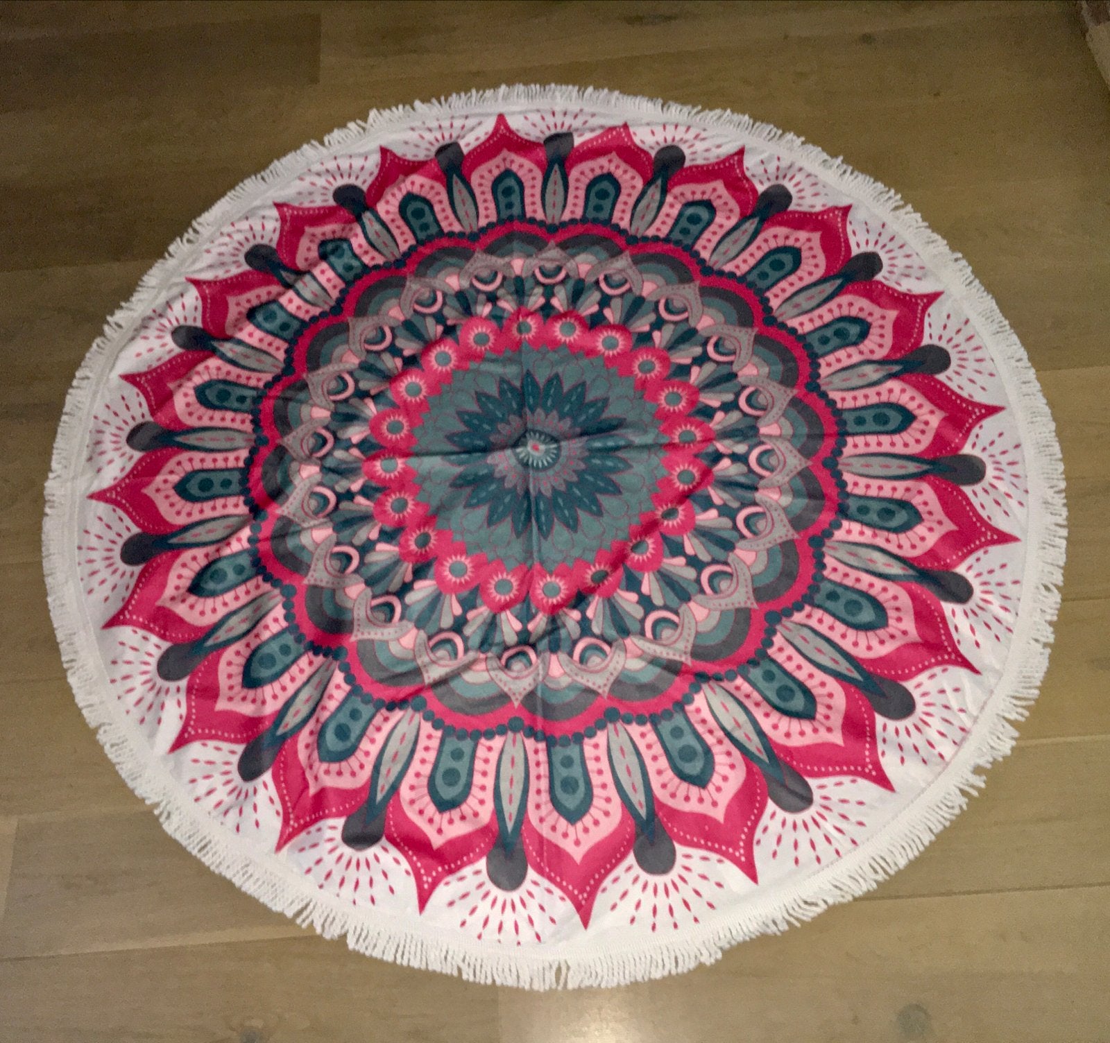 Nieuw rond strandlaken met mandala print, Ophalen of Verzenden, Nieuw, Roze, Handdoek