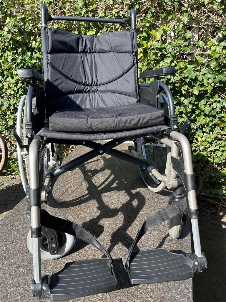 Rolstoel Vermeiren V300DL, Ophalen of Verzenden, Inklapbaar, Zo goed als nieuw, Duwrolstoel
