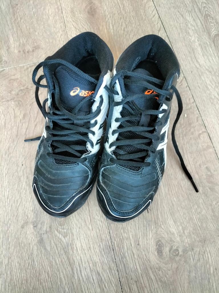 Korfbalschoenen veldschoenen Asics, Ophalen of Verzenden, Gebruikt, Korf of Paal