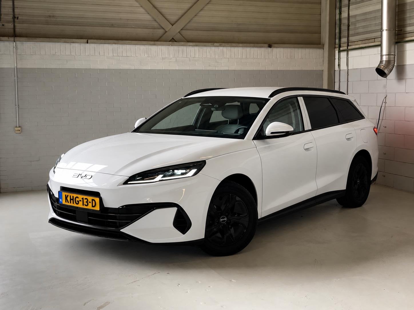 BYD SEAL 6 Touring 1.5 DM-i Boost | Carplay | BTW -auto, 12 maanden, 1498 cc, 4 cilinders, Wit