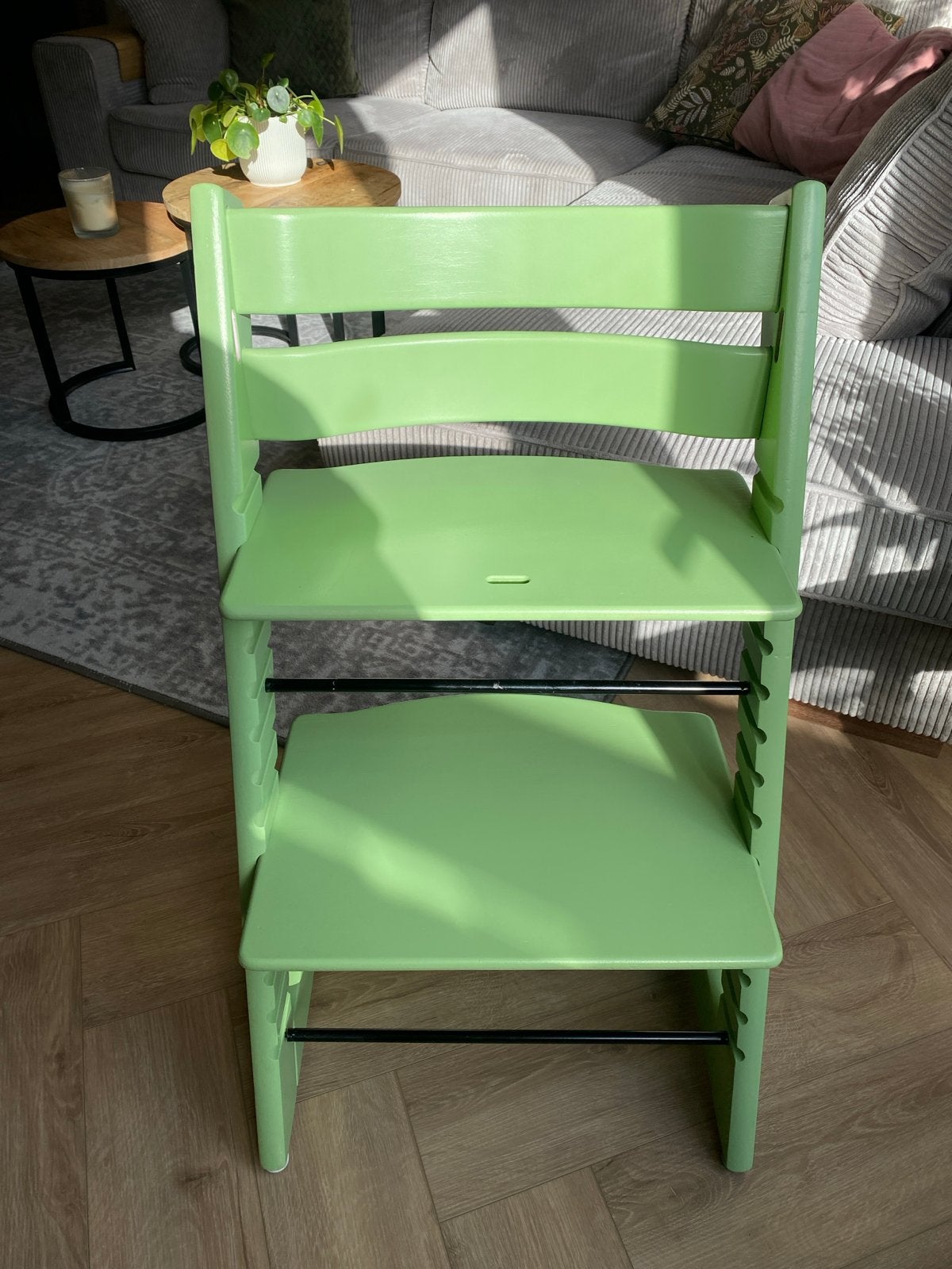 Stokke Tripp Trapp stoel met kussen - Recent gelakt, Ophalen, Gebruikt, Meegroeistoel