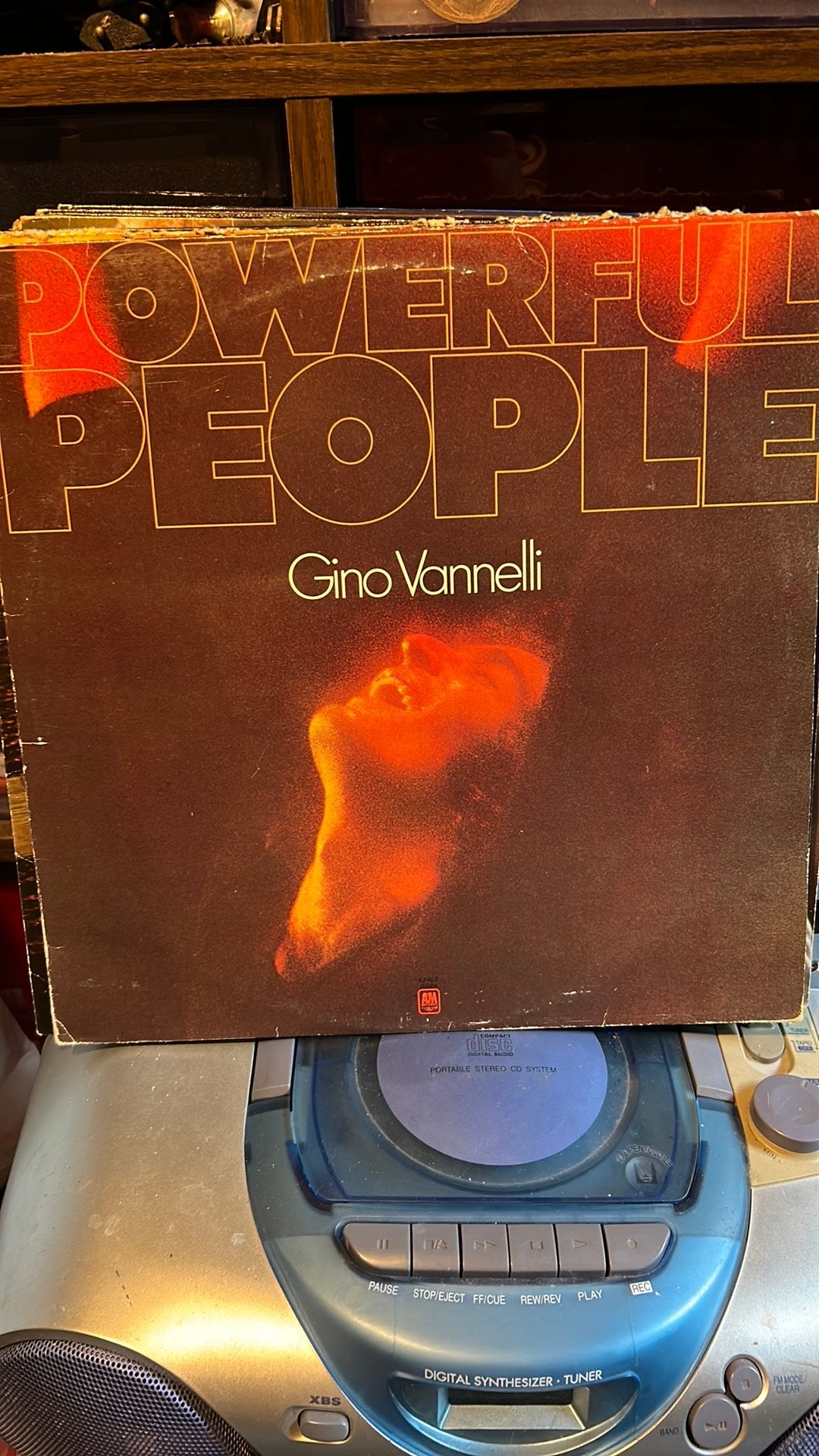 Gino Vannelli - powerful people, Ophalen of Verzenden, Zo goed als nieuw, LP
