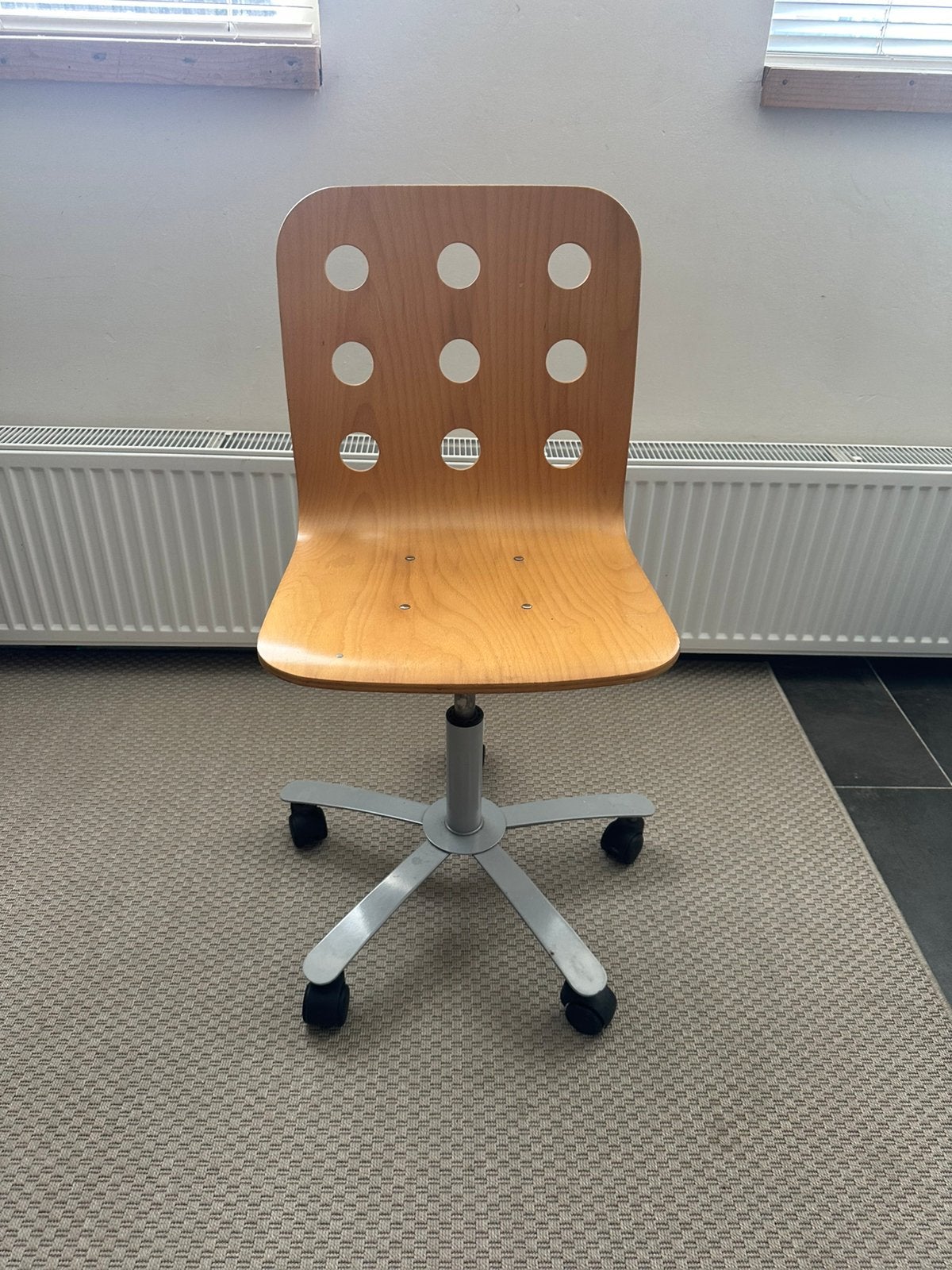 Ikea Draaiende Bureaustoel Stoel, Huis en Inrichting, Ophalen, Zo goed als nieuw, Zwart