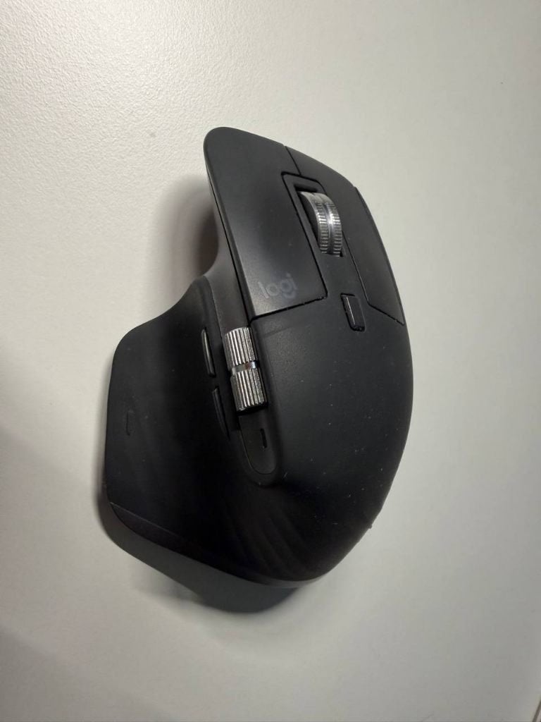 Logitech MX Master 3 Grafiet (loslatend rubber), Computers en Software, Muizen, Rechtshandig, Muis, Gebruikt, Ergonomisch