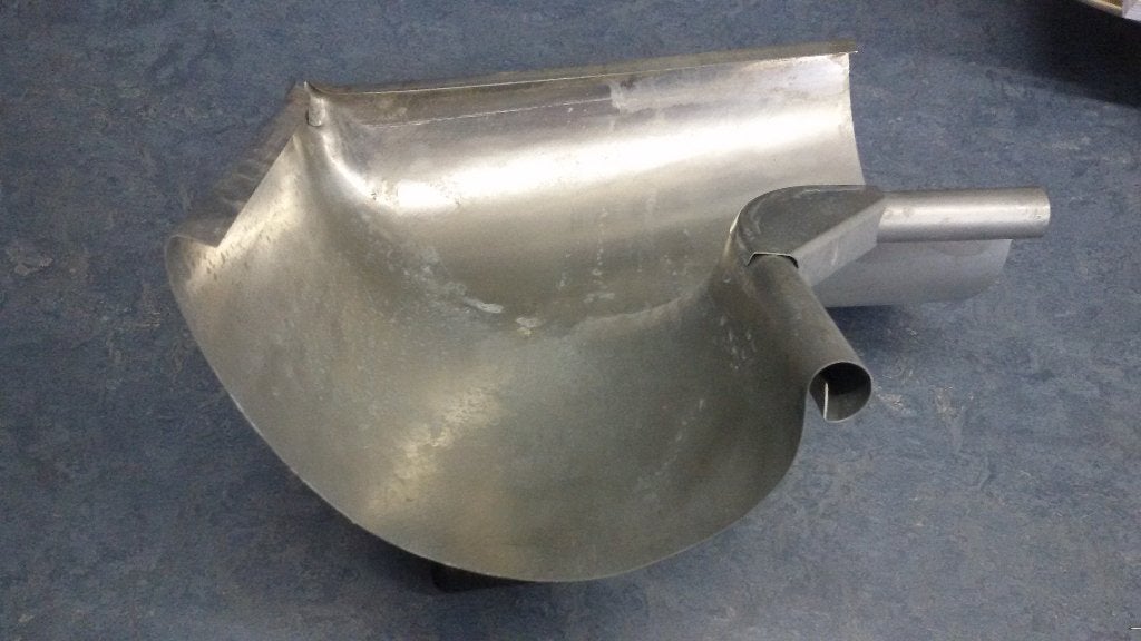 Zinken mastgoot binnenhoek, Ophalen of Verzenden, Zink, Minder dan 2 meter, 80 mm of meer