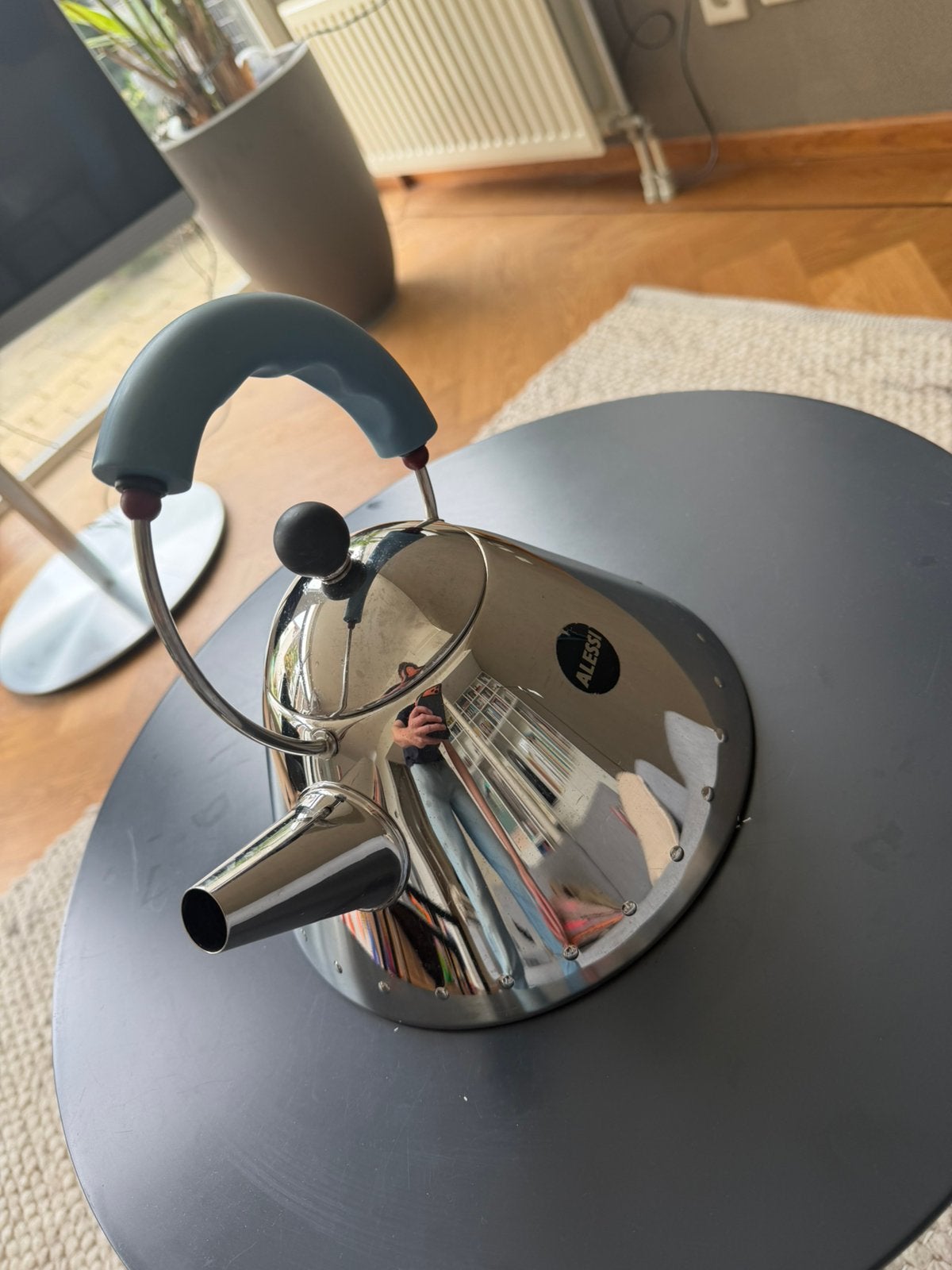 Alessi Theepot / waterkoker voor Fornuis, 1 tot 2 liter, Ophalen of Verzenden, Zo goed als nieuw
