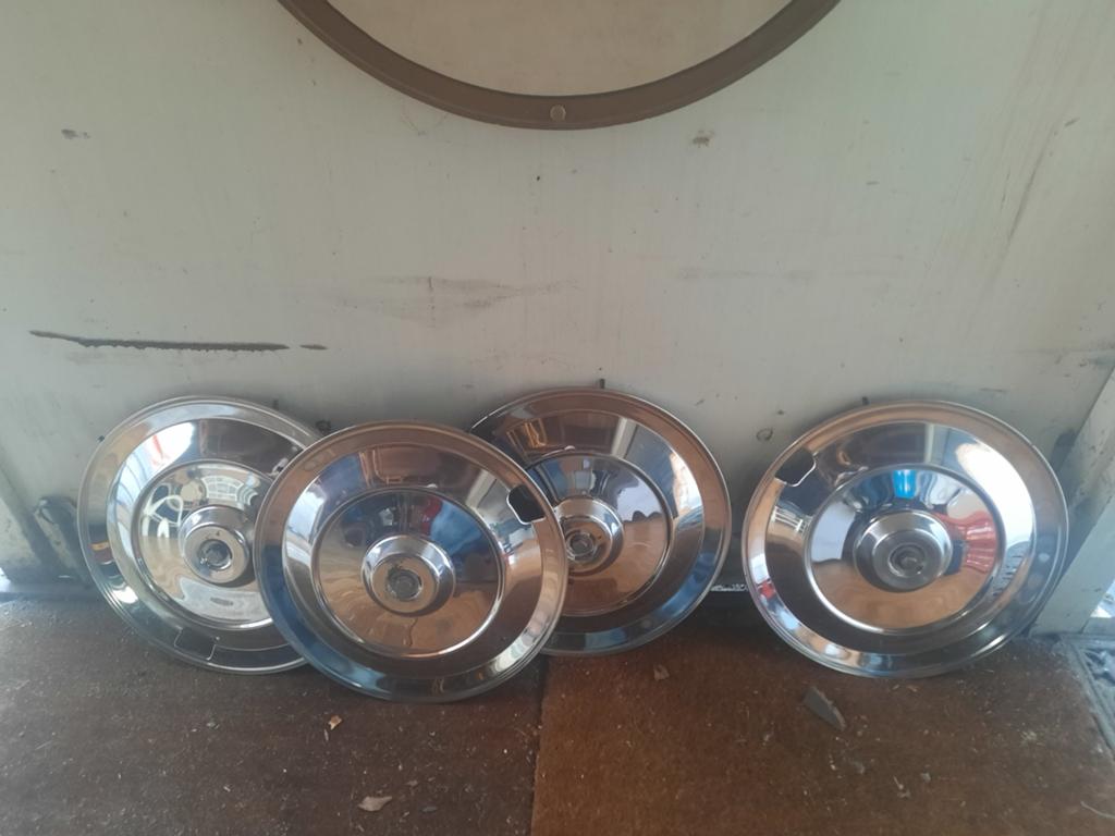 4 chromen wieldoppen Citroën 2cv., Ophalen of Verzenden, Gebruikt