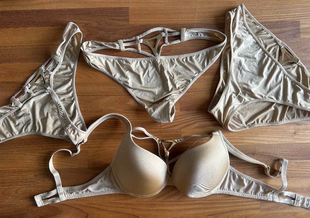 Marlies Dekkers BH en 3 slipjes. maat 40NL., Kleding | Dames, Marlies Dekkers, Ophalen of Verzenden, Overige kleuren, Setje