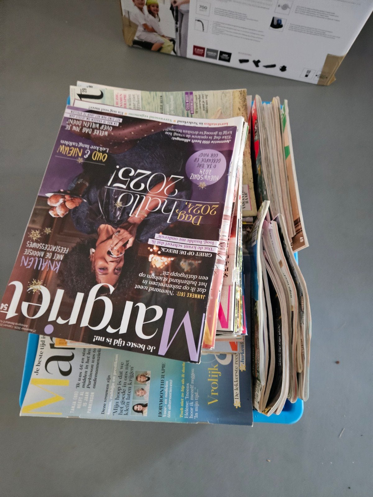 Margriet tijdschriften MOETEN WEG, Ophalen of Verzenden, Damesbladen