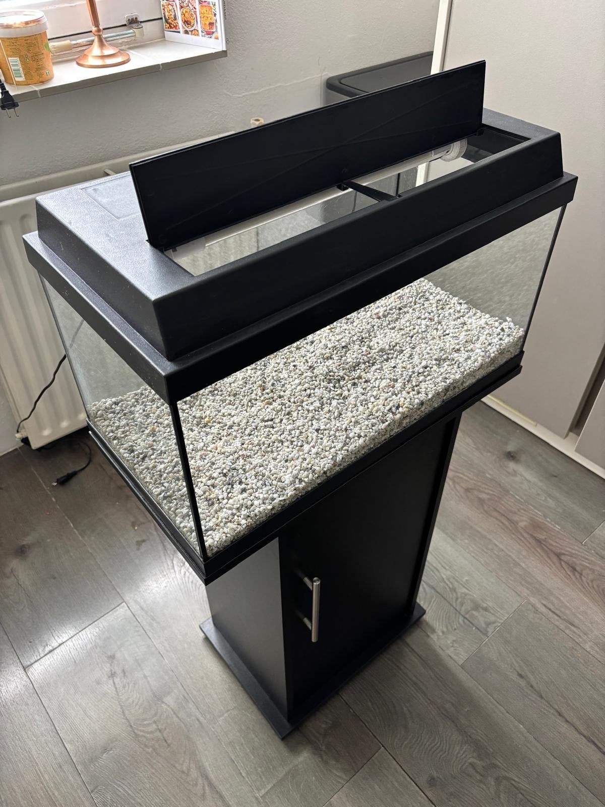 Aquarium met Onderkast, Dieren en Toebehoren, Vissen | Aquaria en Toebehoren, Ophalen, Inclusief toebehoren, Leeg aquarium, Juwel