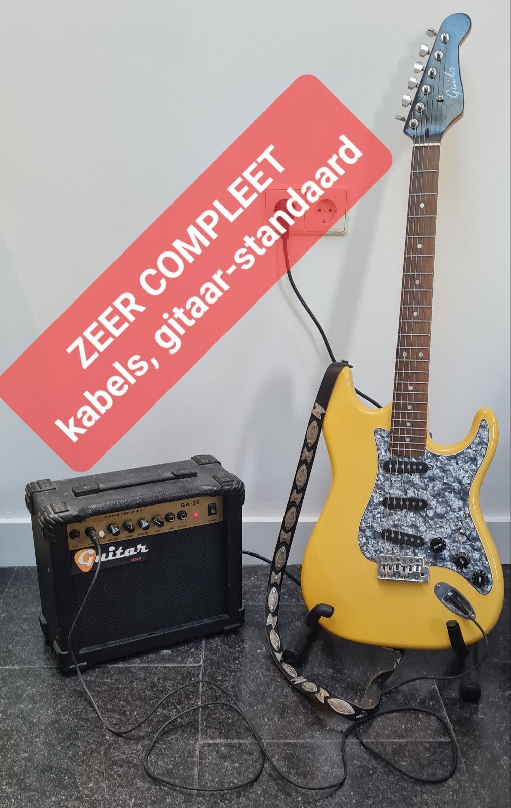 Vintage Stratocaster kopie gitaar met versterker, Overige merken, Gebruikt, Met versterker, Ophalen of Verzenden