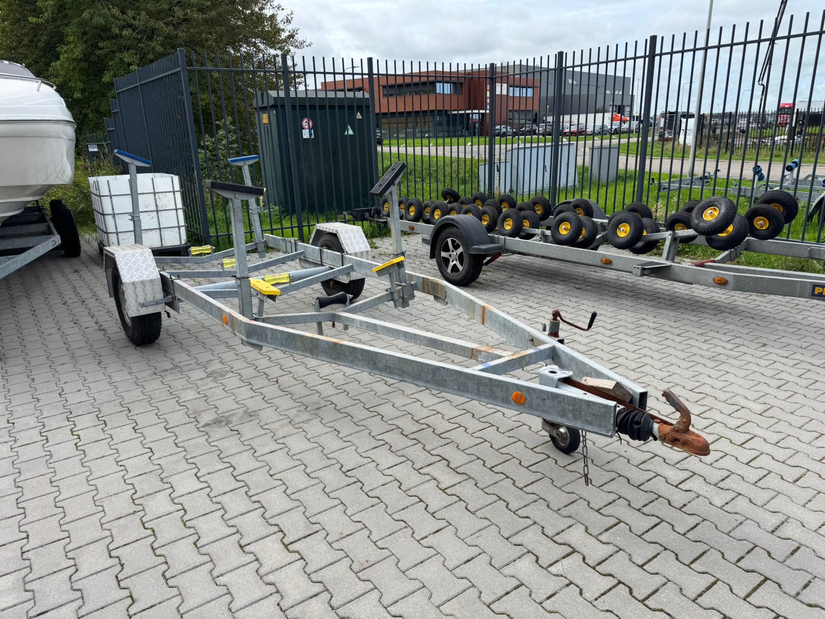 Stalling trailer, Info@admiraal-watersport.nl, Gebruikt, Westrak 15, Minder dan 6 meter