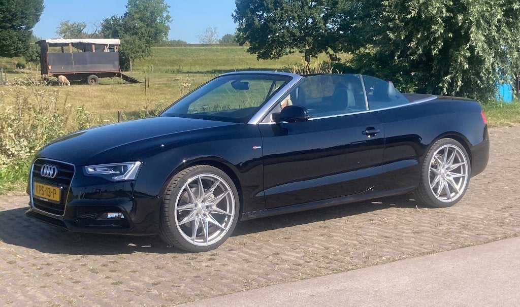 Audi A5    Cabriolet 2016. 78dkm, Auto's, Voorwielaandrijving, 15 km/l, Zwart, Cabriolet