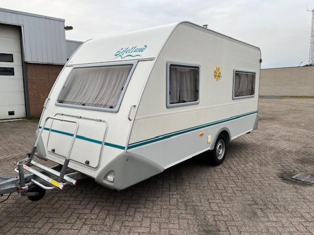 Eifelland Holiday 415 TM Incl. Voortent en Luifel, Overige typen, Bedrijf, Treinzit, 750 - 1000 kg
